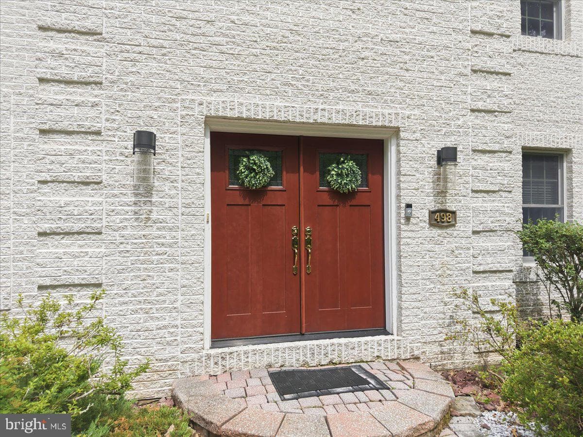 498 Twinbrook Road photo 8