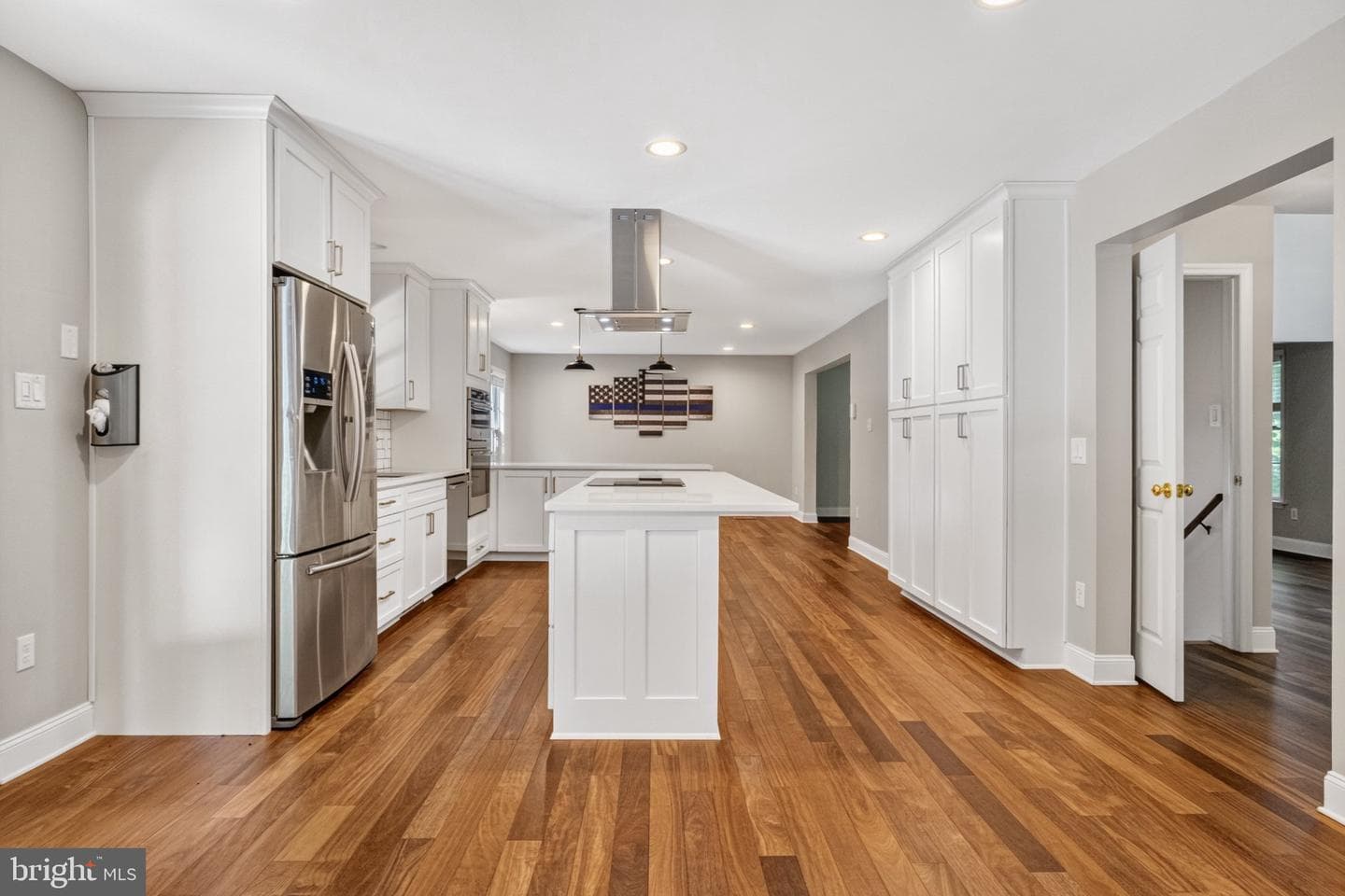 1300 Beaupland Road photo 19