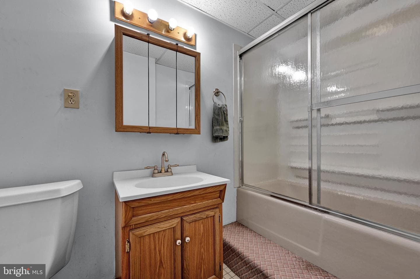 41 Kennedy Drive photo 28