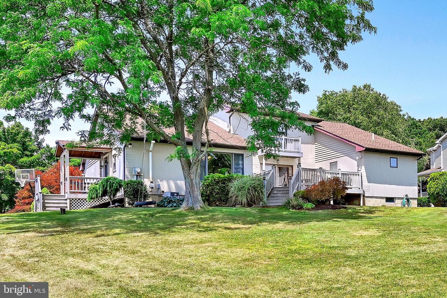 41 Kennedy Drive photo 33
