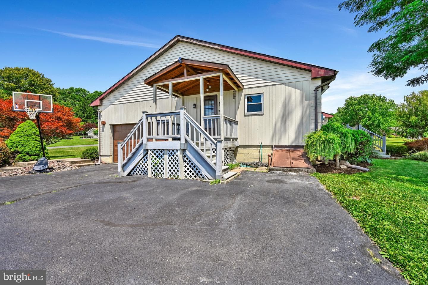 41 Kennedy Drive photo 36