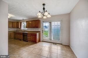 922 Meadowlark Drive photo 13