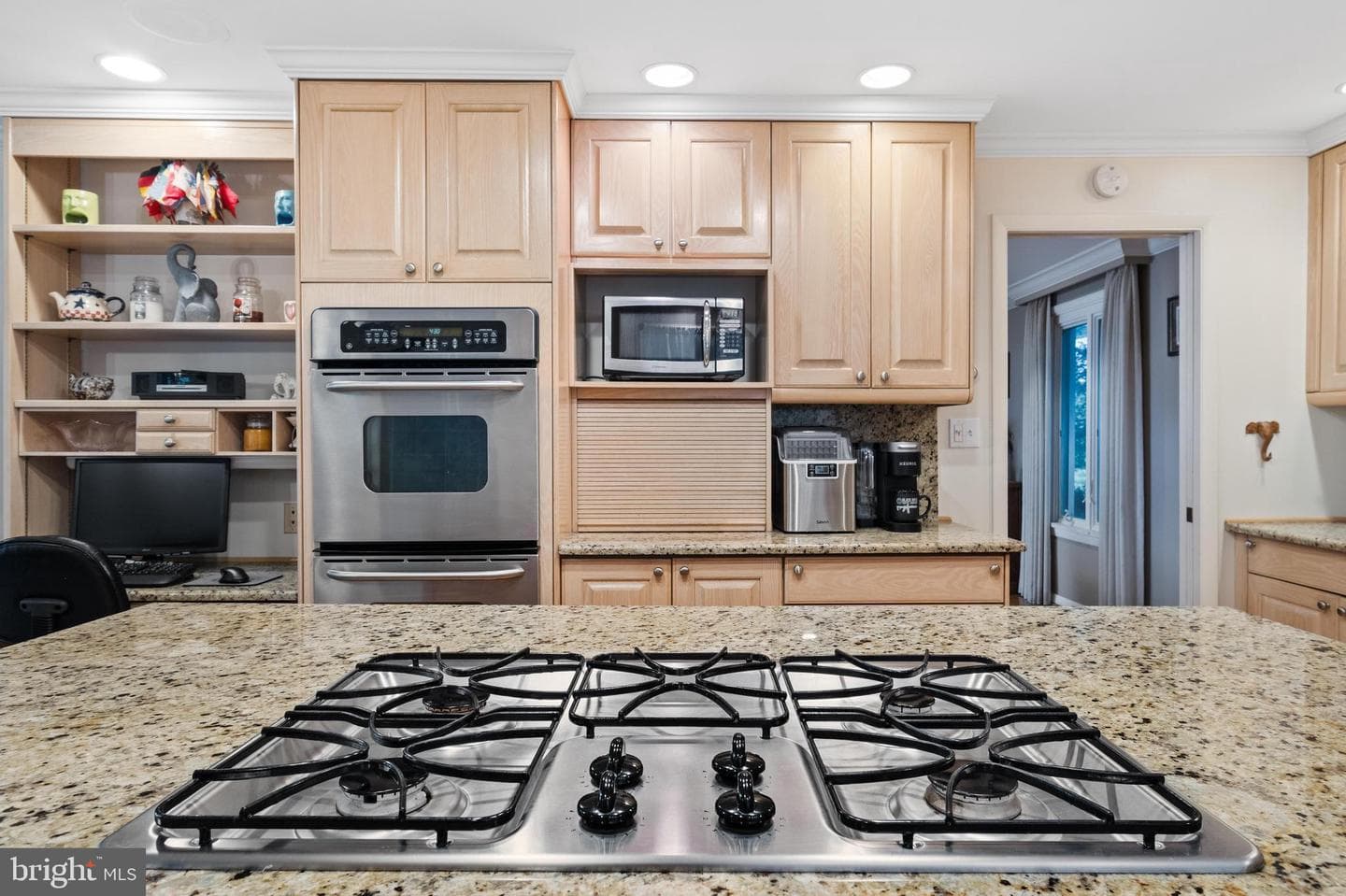 495 N Abington Road photo 19