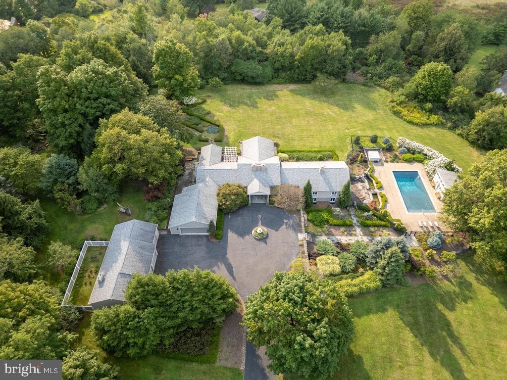 495 N Abington Road photo 3