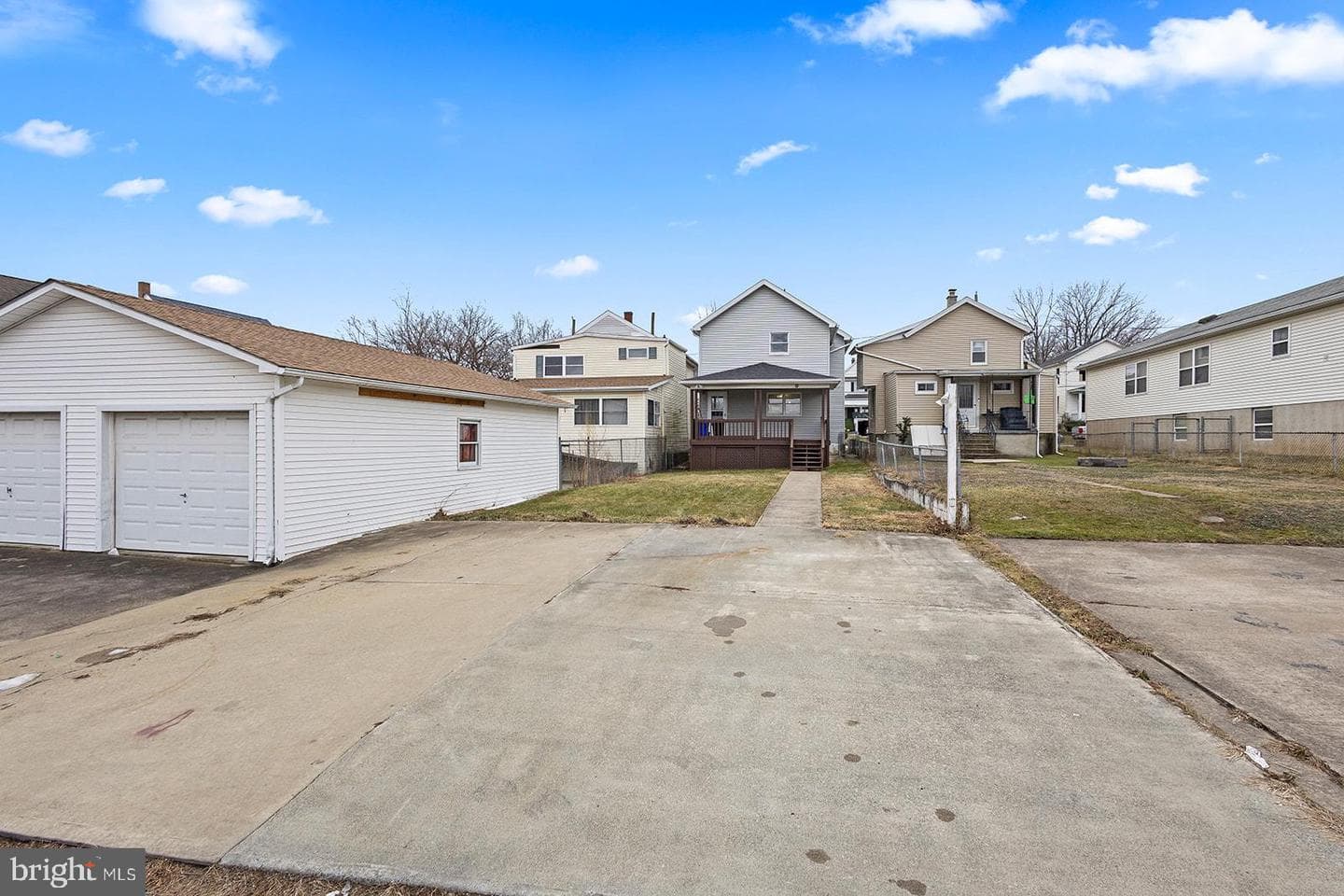 532 Eynon Street photo 20