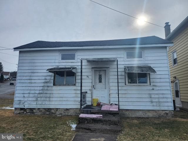 191 Spruce St, Archbald