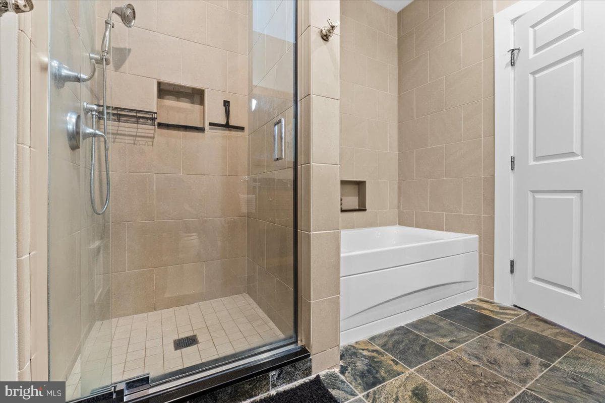 509 Bogart Pl # 202 photo 13