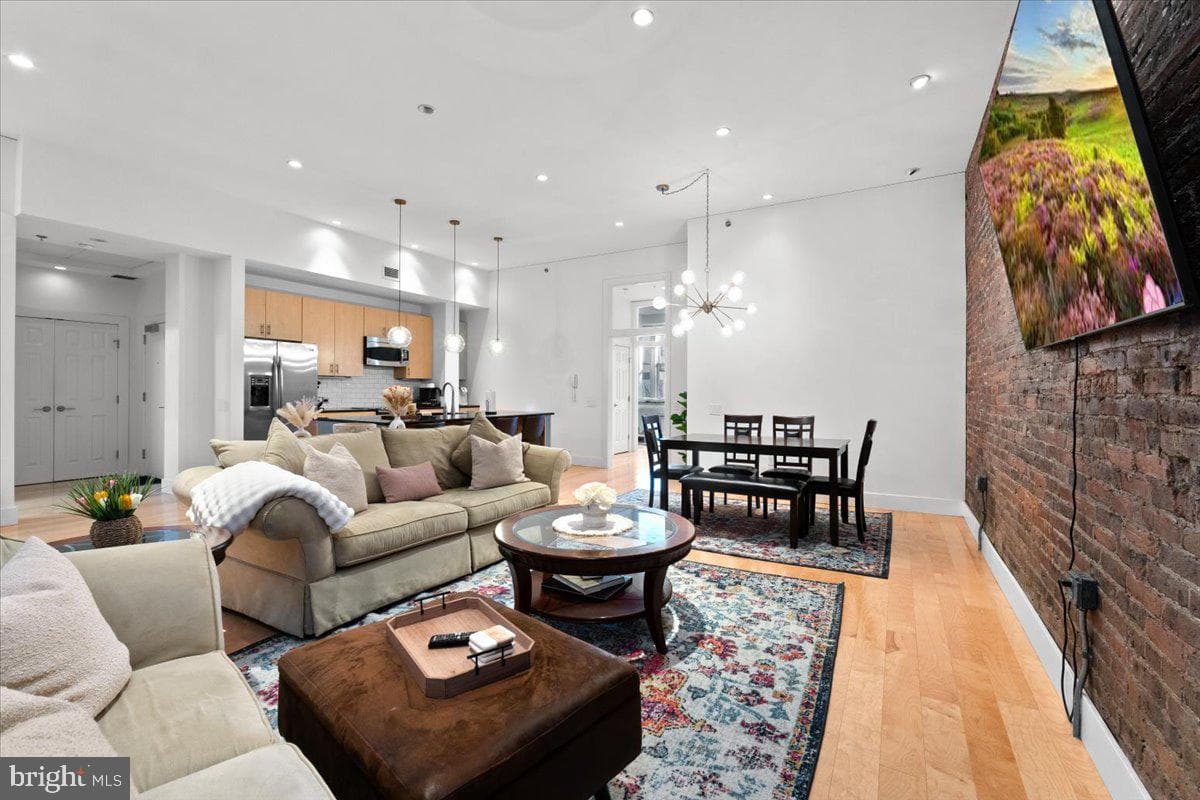 509 Bogart Pl # 202 photo 4