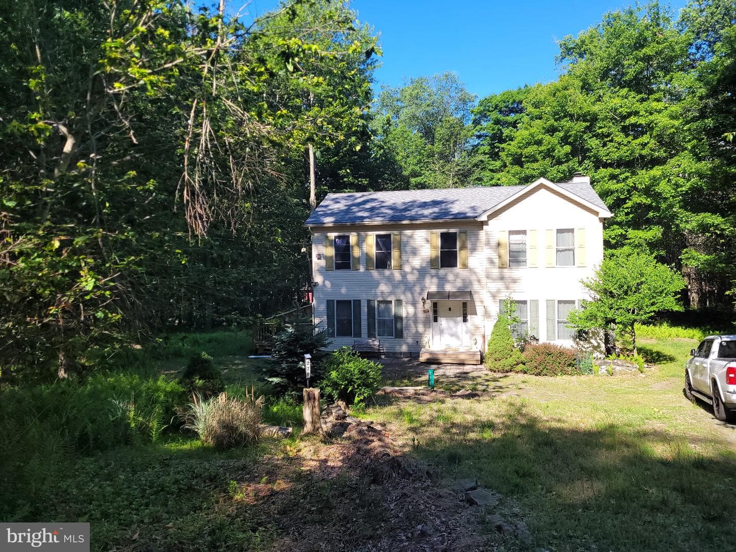 270 Packanack Drive photo 2
