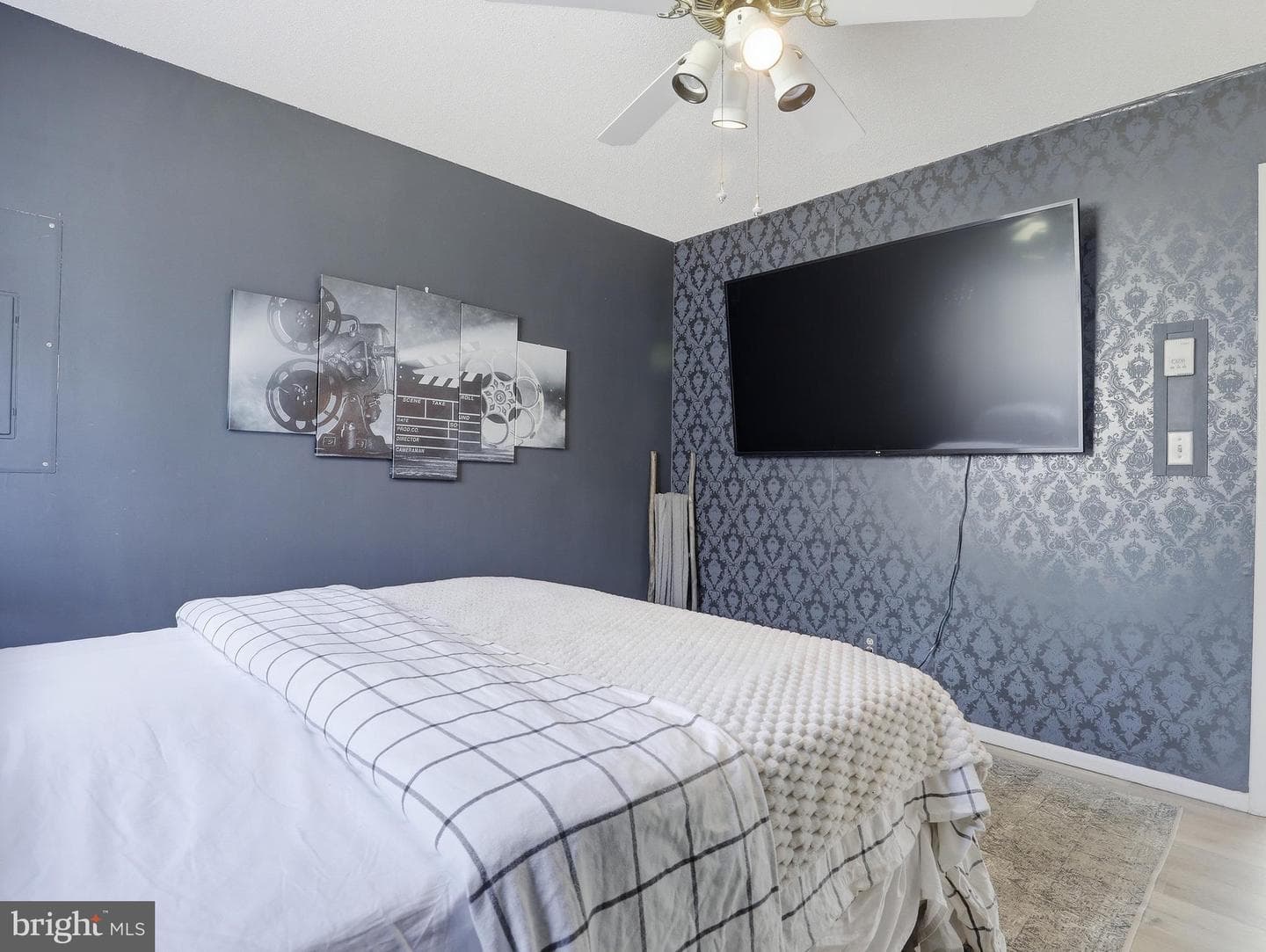 61 Floral Drive photo 17