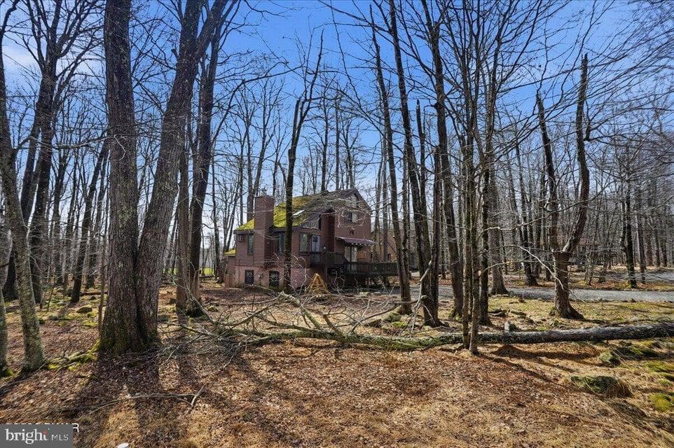 5 Leah Lane photo 34