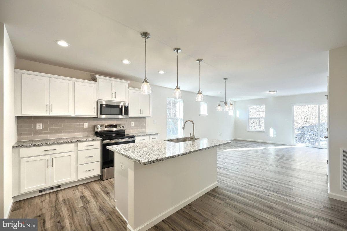 150 Laurel Run Circle #lot 25 photo 4