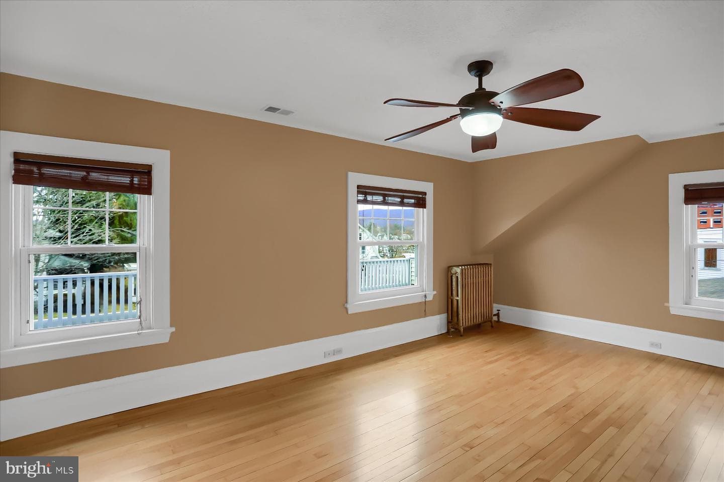 1009 Woodmont Ave photo 67