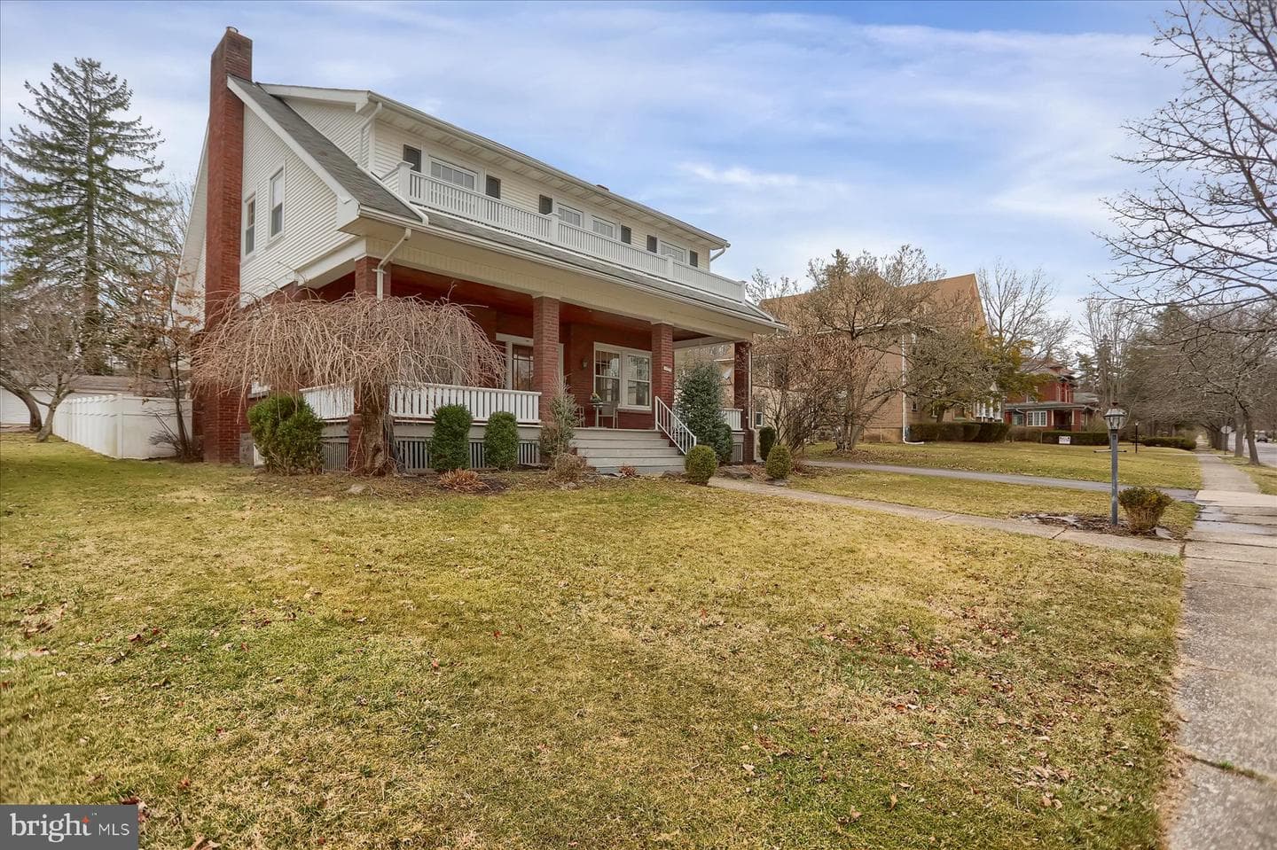 1009 Woodmont Ave photo 92