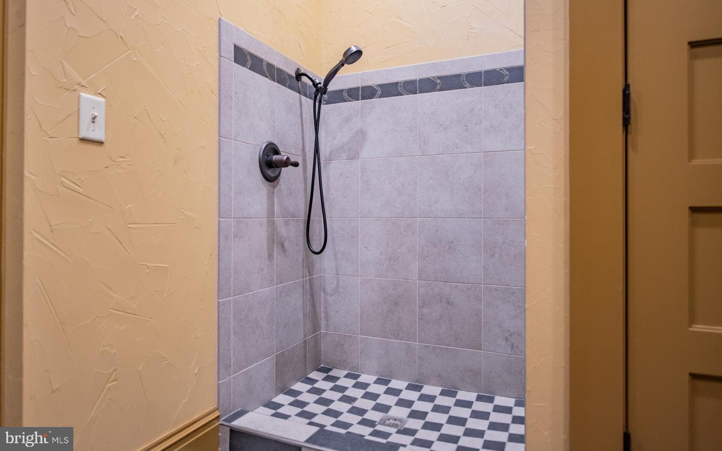 81 Marshall Court photo 44