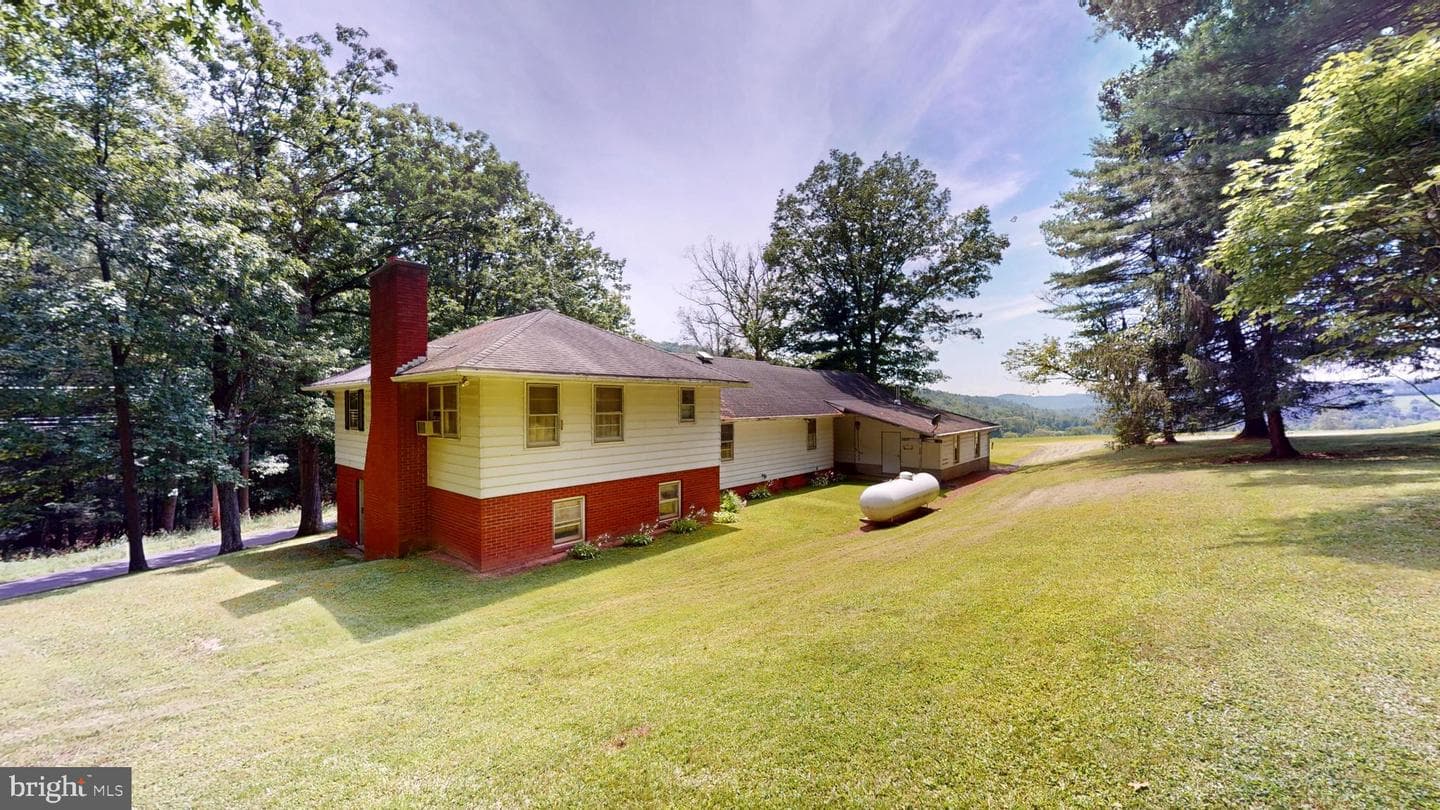 1967 Pleasant Valley Road photo 5