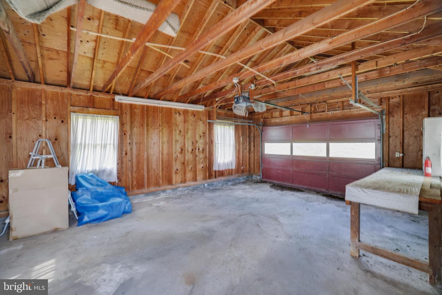 2712 Grand Street photo 28