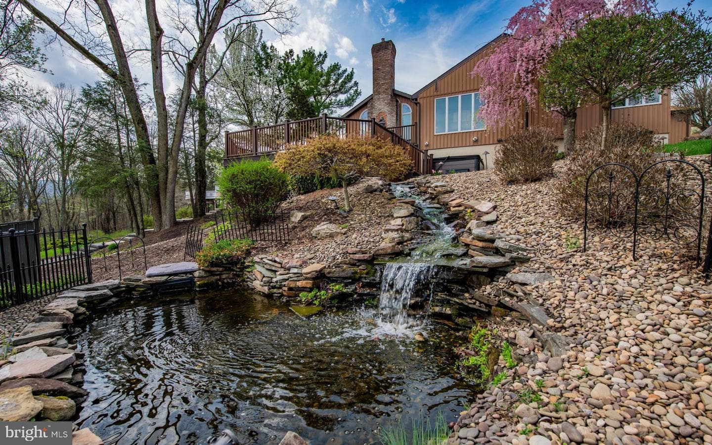 3023 Mountain Crescent photo 66
