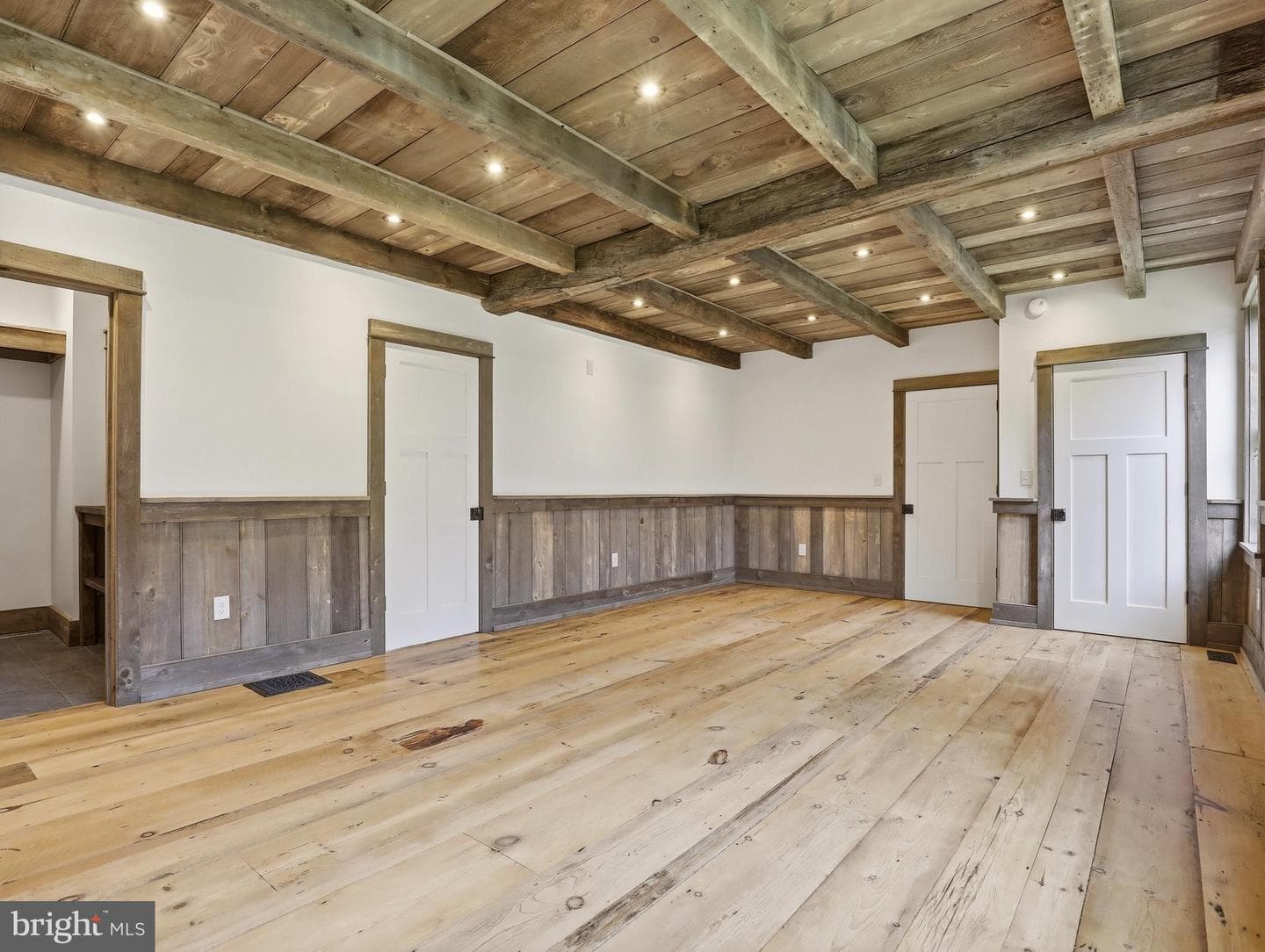 755 Grammer Road photo 17