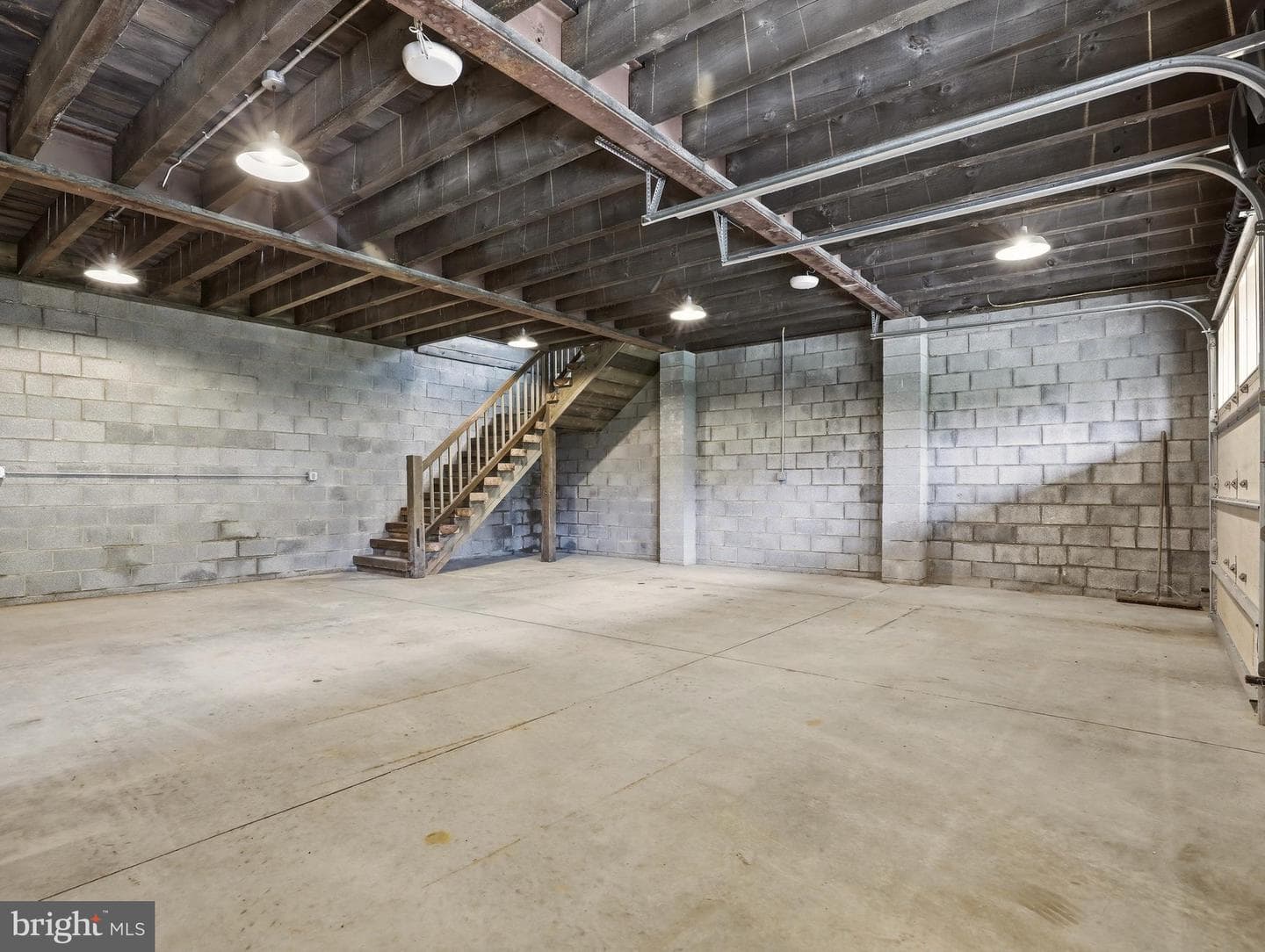 755 Grammer Road photo 45