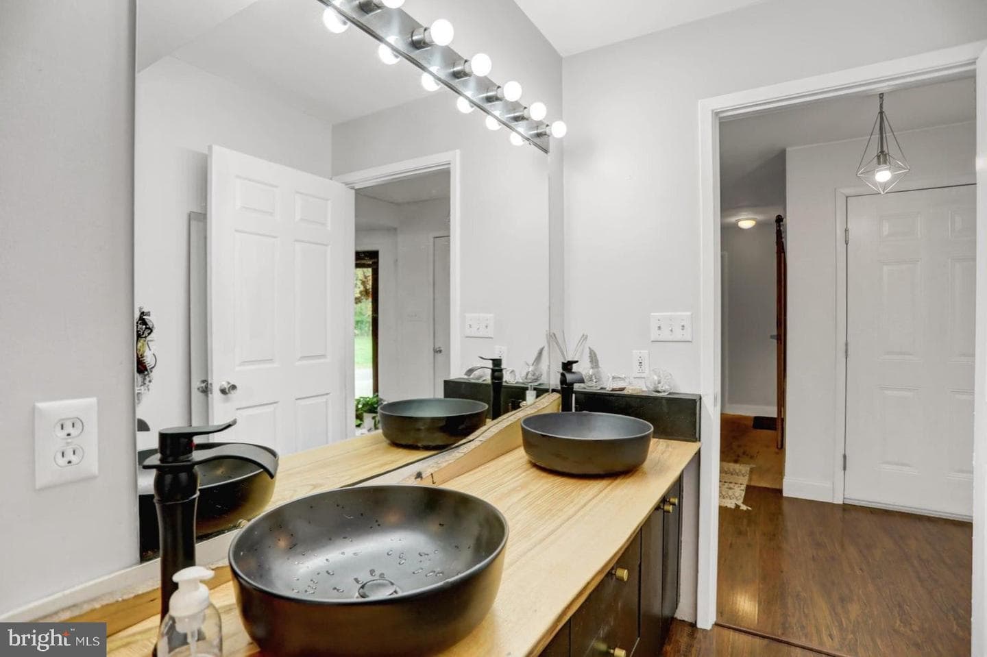2106 Northway Road photo 25