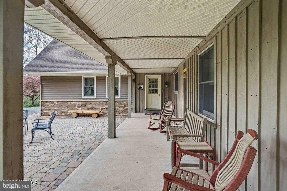 2270 Pine Tree Road photo 13