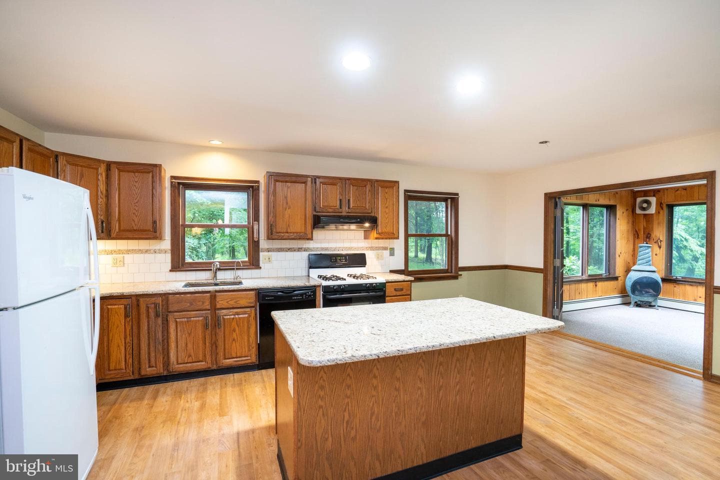 1040 Radio Club Road, Montoursville