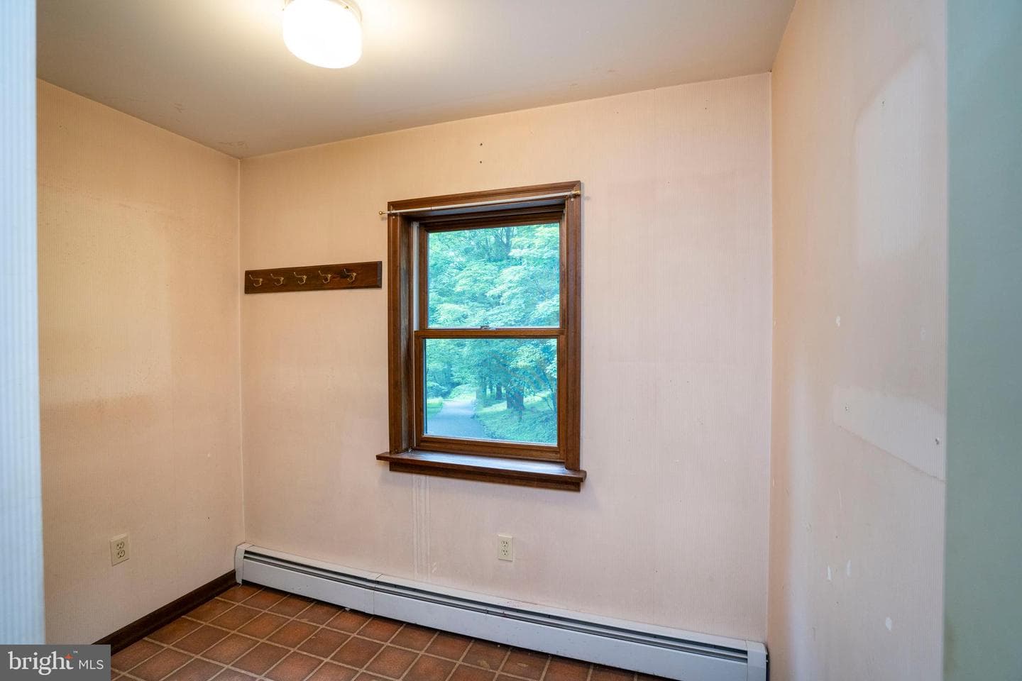 1040 Radio Club Road photo 29