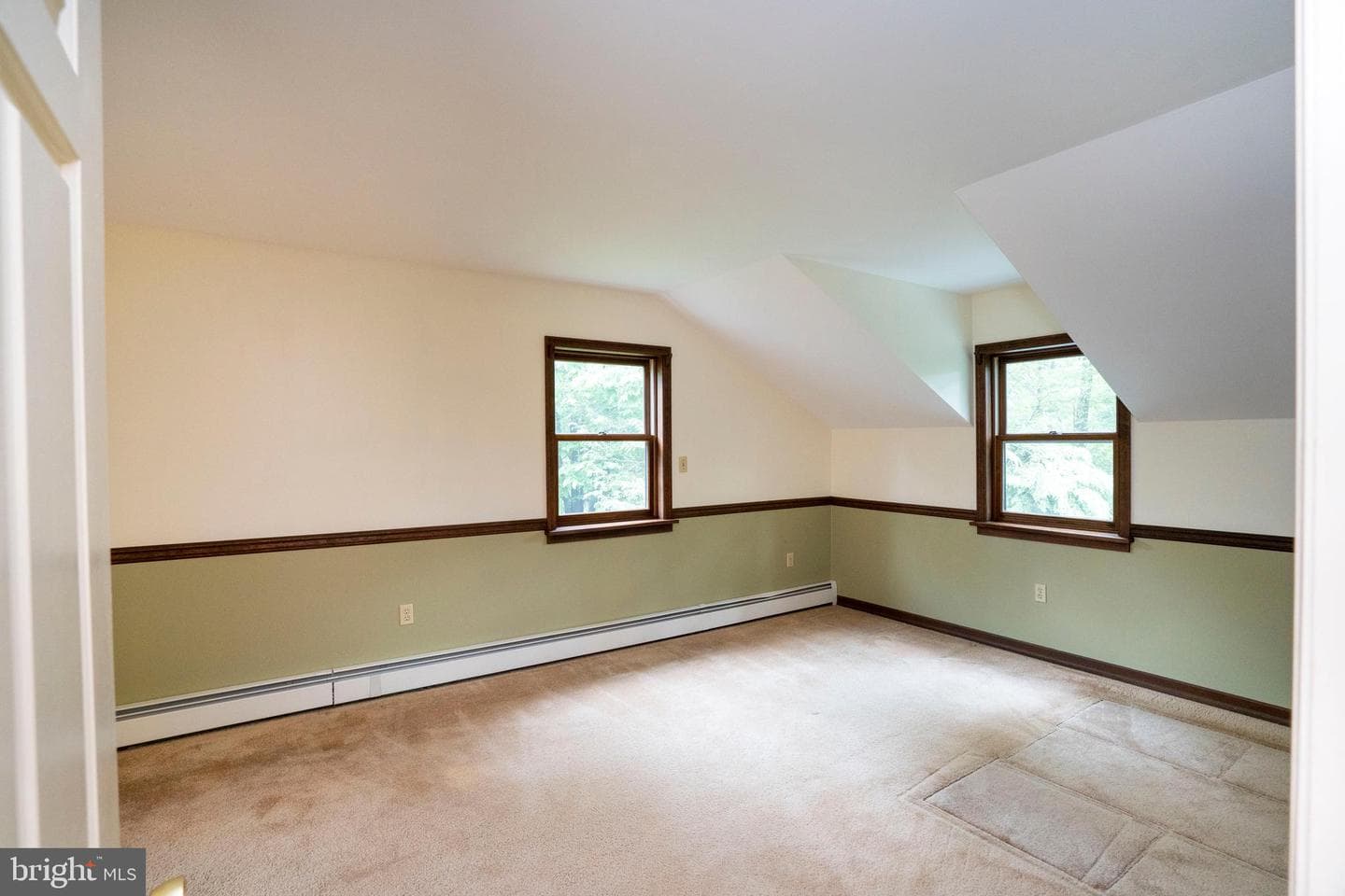 1040 Radio Club Road photo 32
