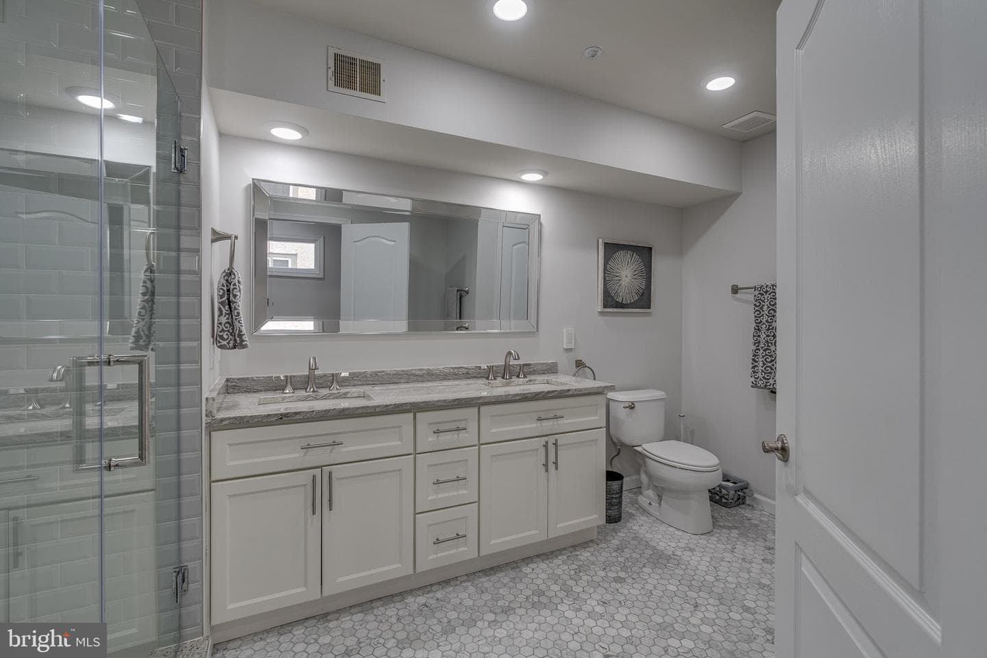 415 W Lancaster Avenue #6 photo 22