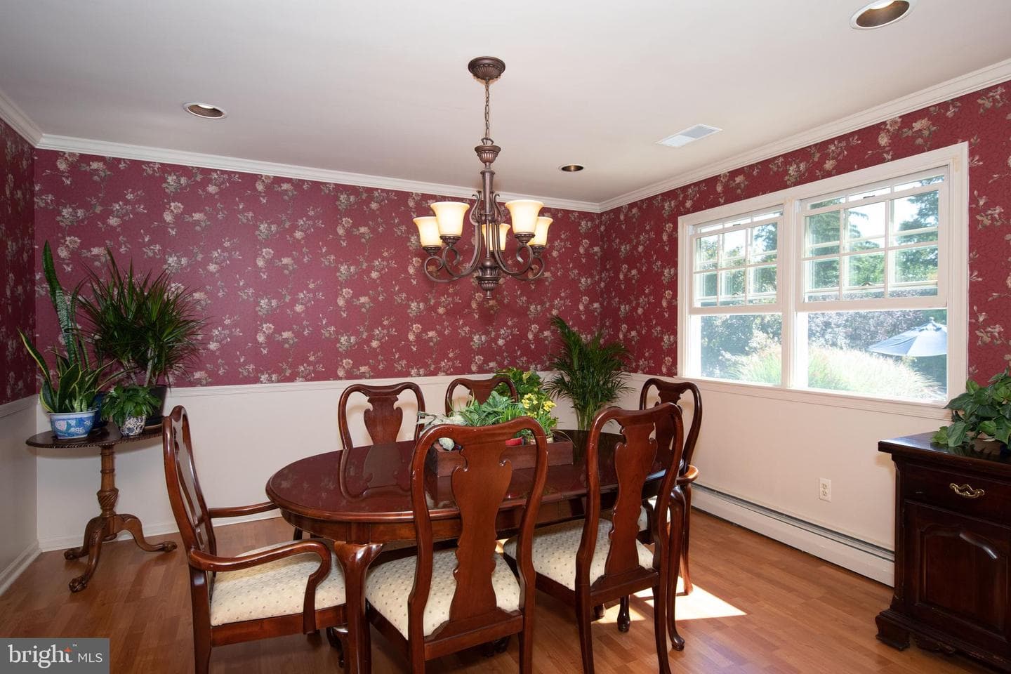 1025 Larch Circle photo 16