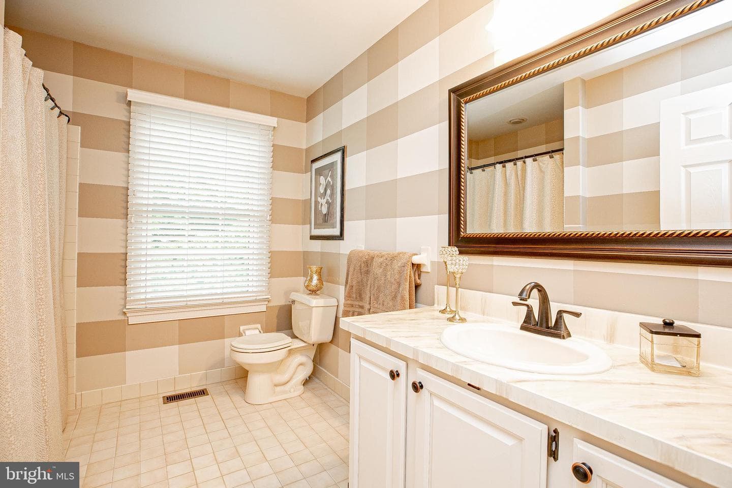 26 Garnet Circle photo 29