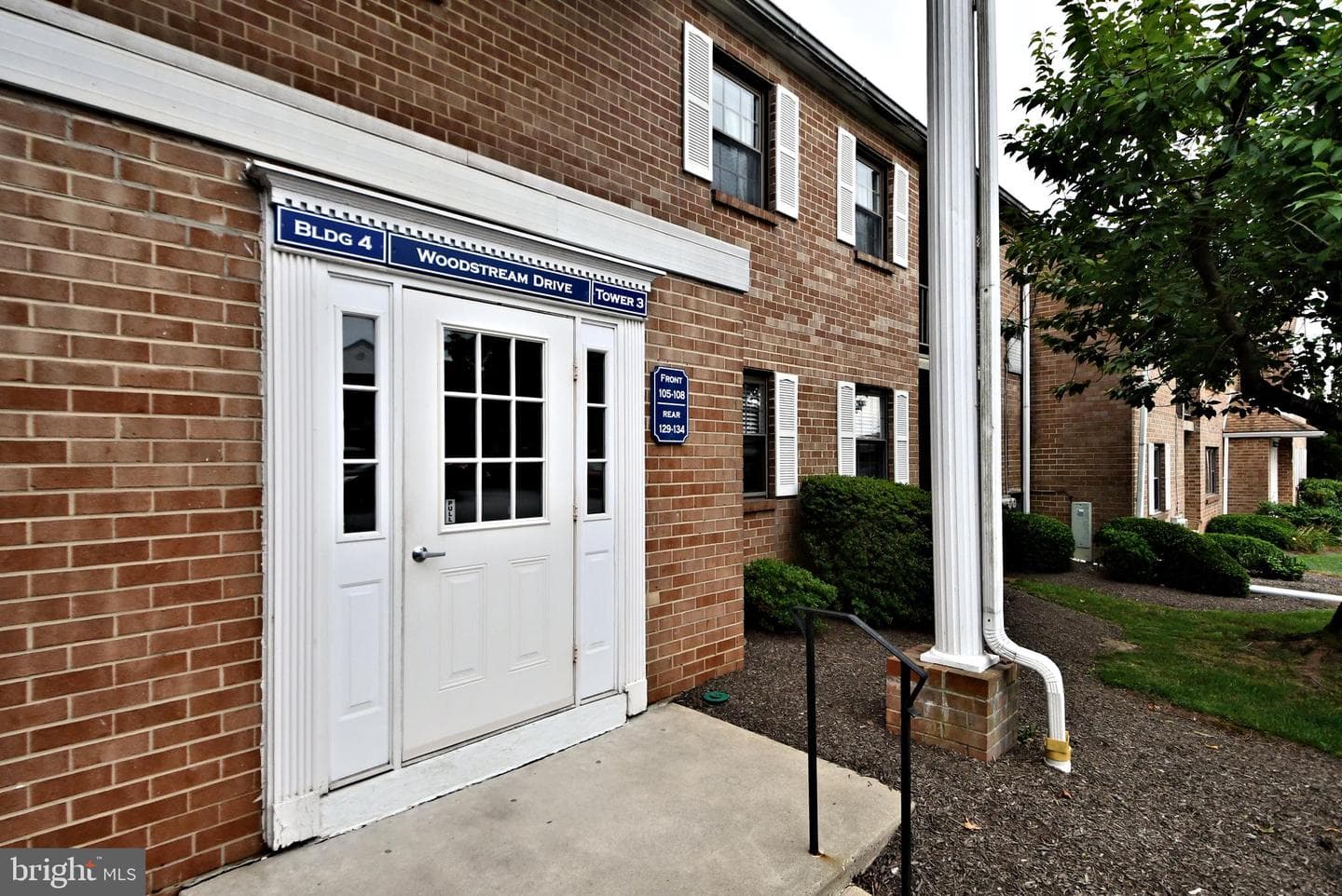 108 Woodstream Drive #condo 108 photo 5