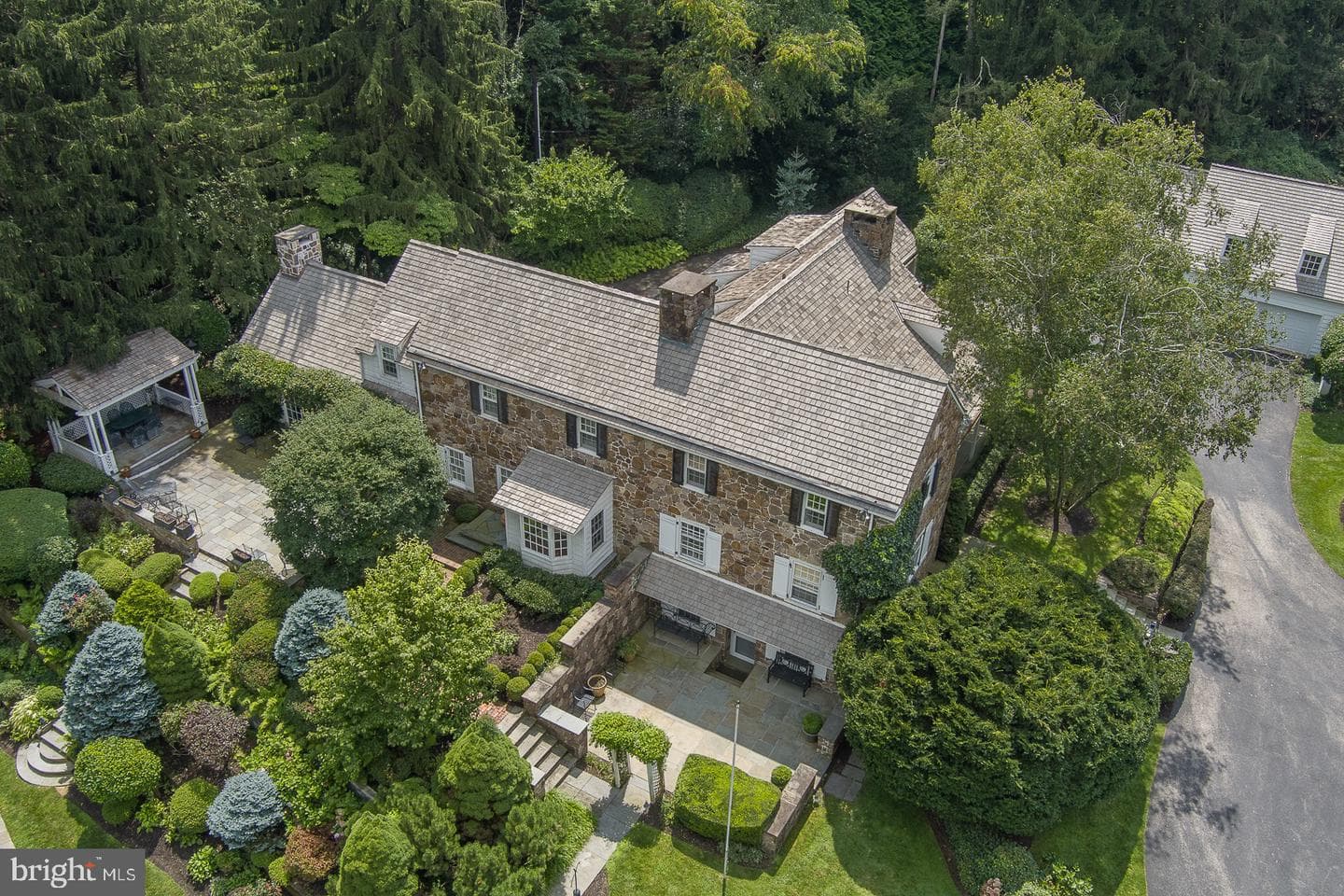 1411 Youngs Ford Road photo 2
