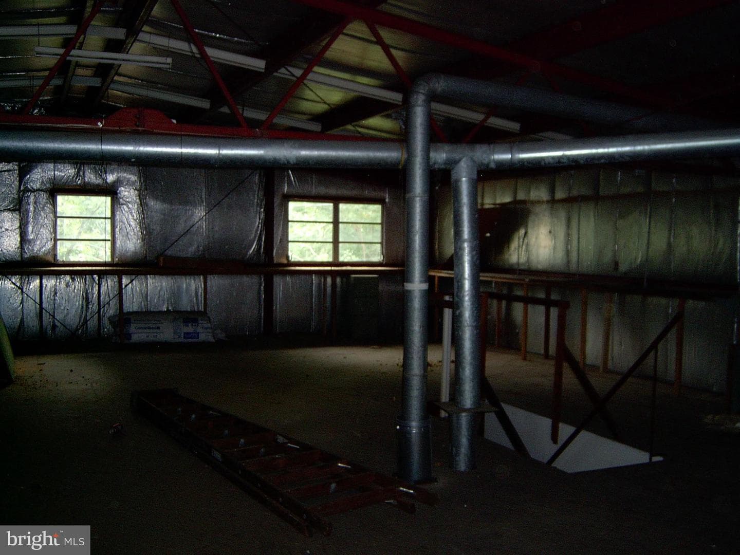 1001 Swinehart Road photo 12