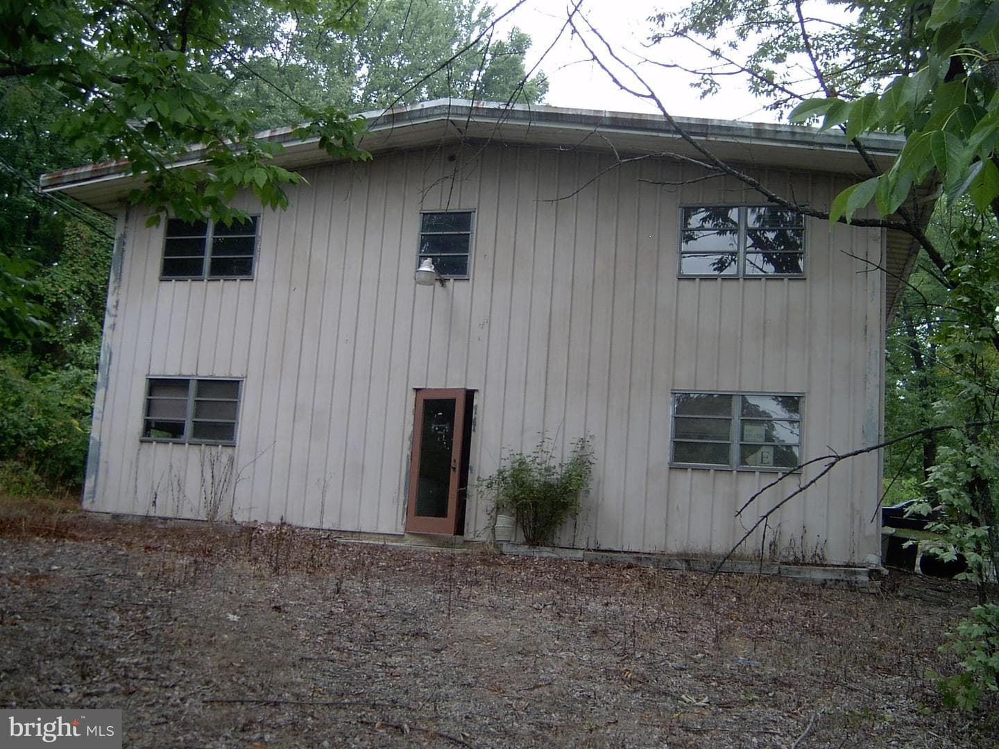 1001 Swinehart Road photo 16