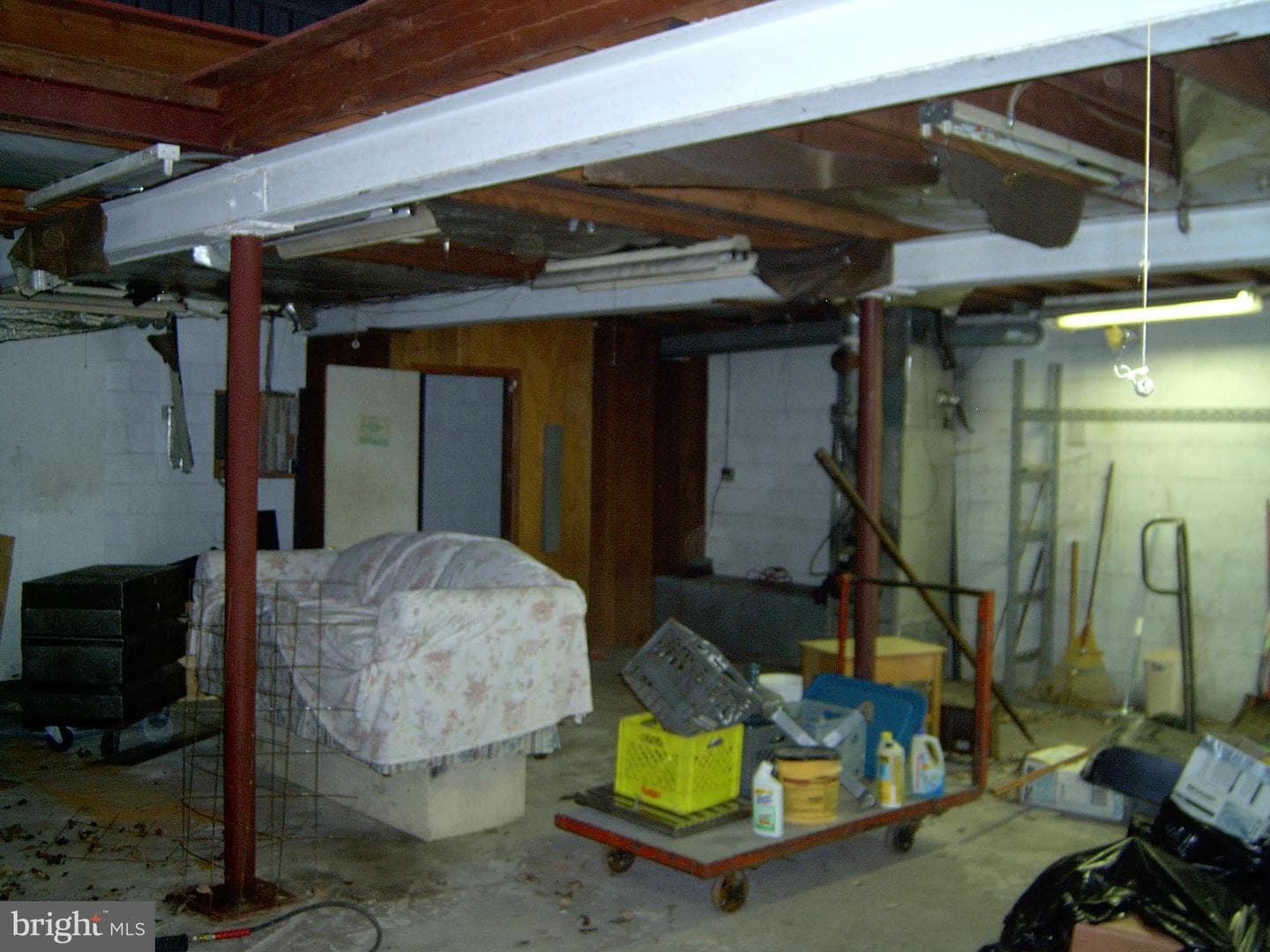 1001 Swinehart Road photo 17