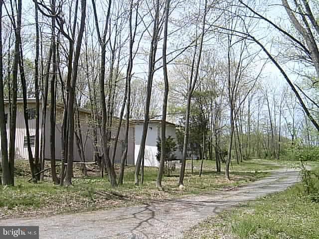1001 Swinehart Road photo 5