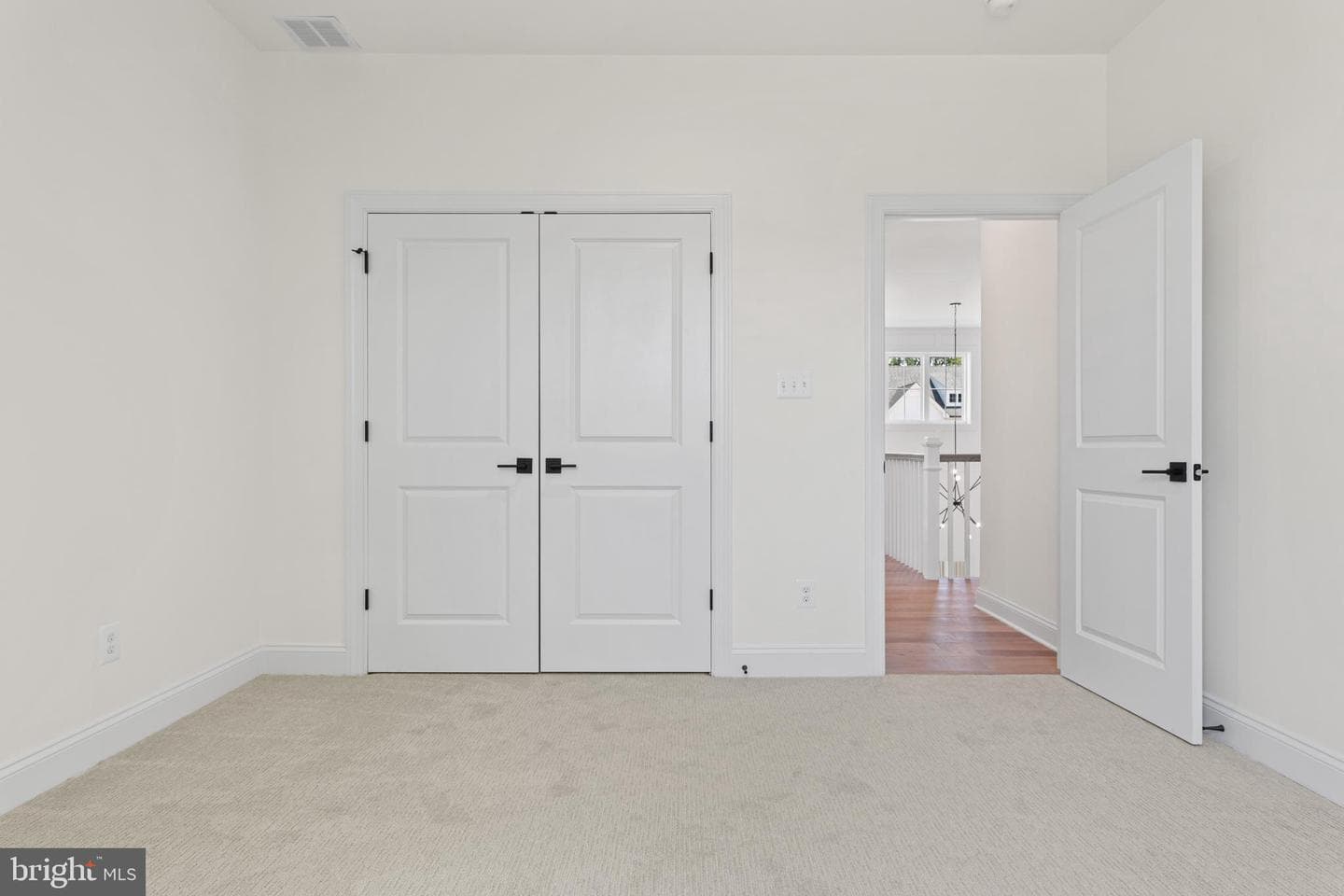 106 Andries Circle photo 33