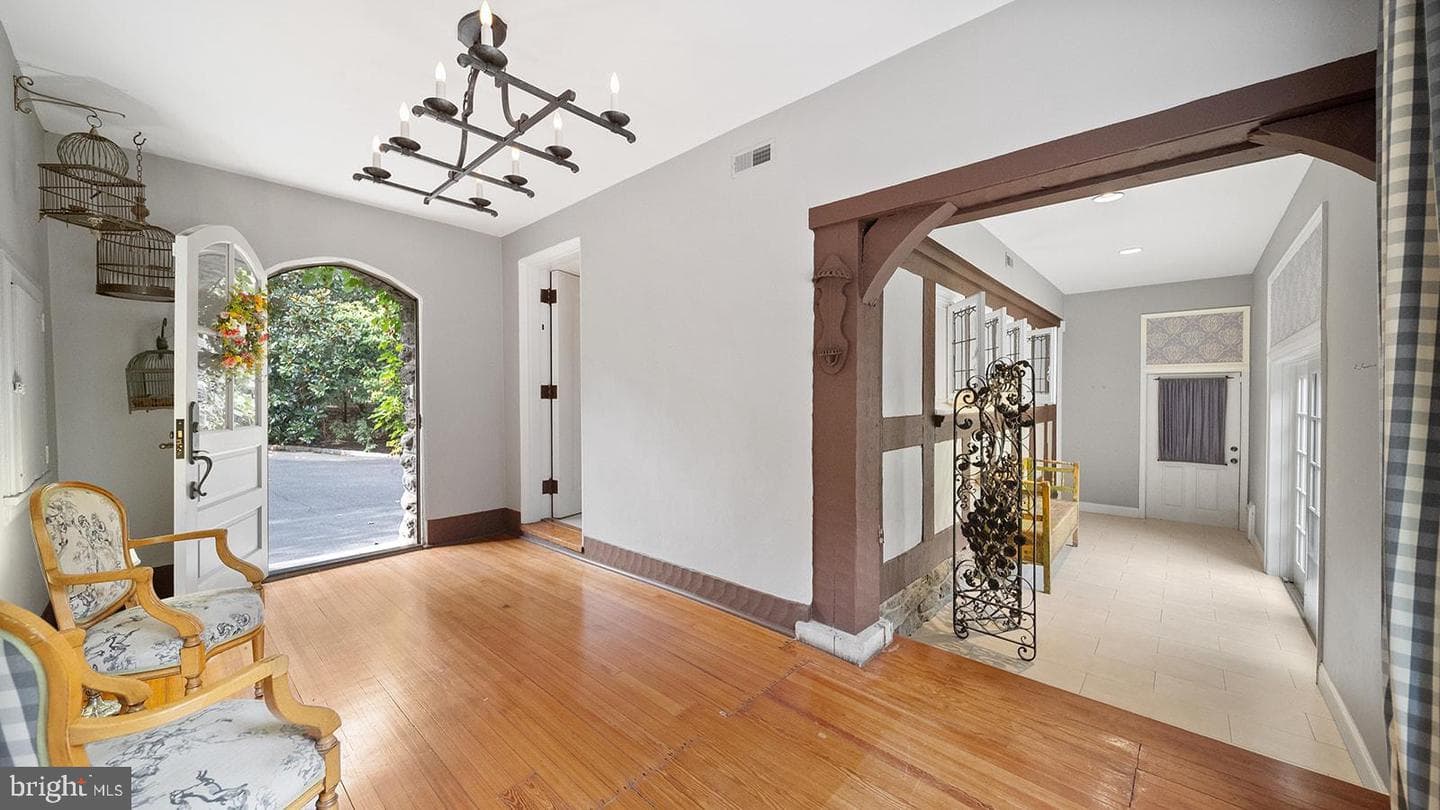 1717 Woodland Road photo 48