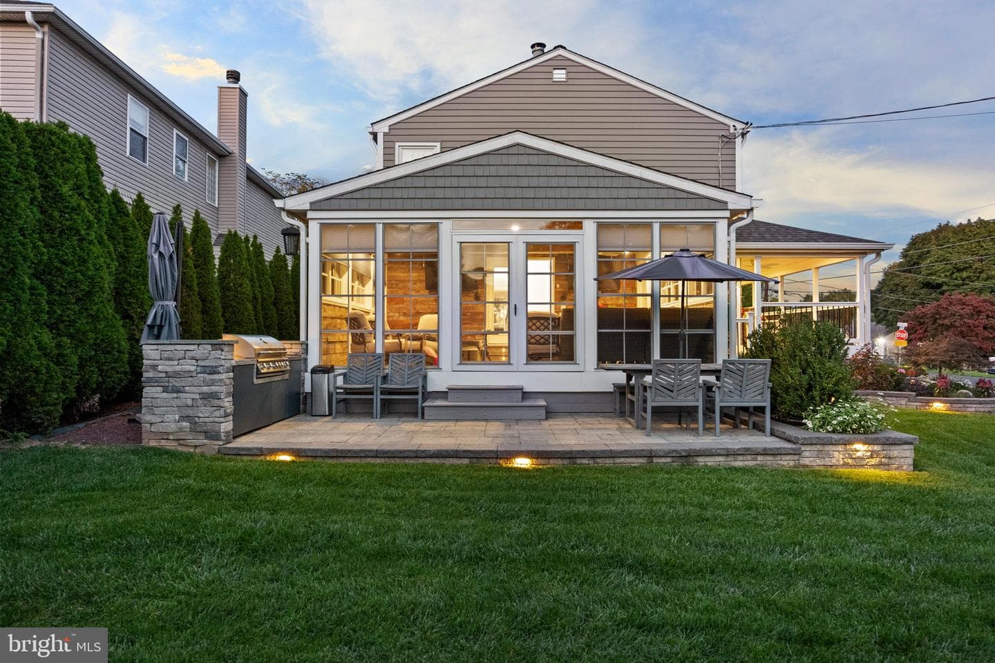 218 Pershing Avenue photo 8