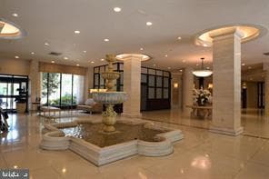 191 Presidential Boulevard #r-629 photo 3