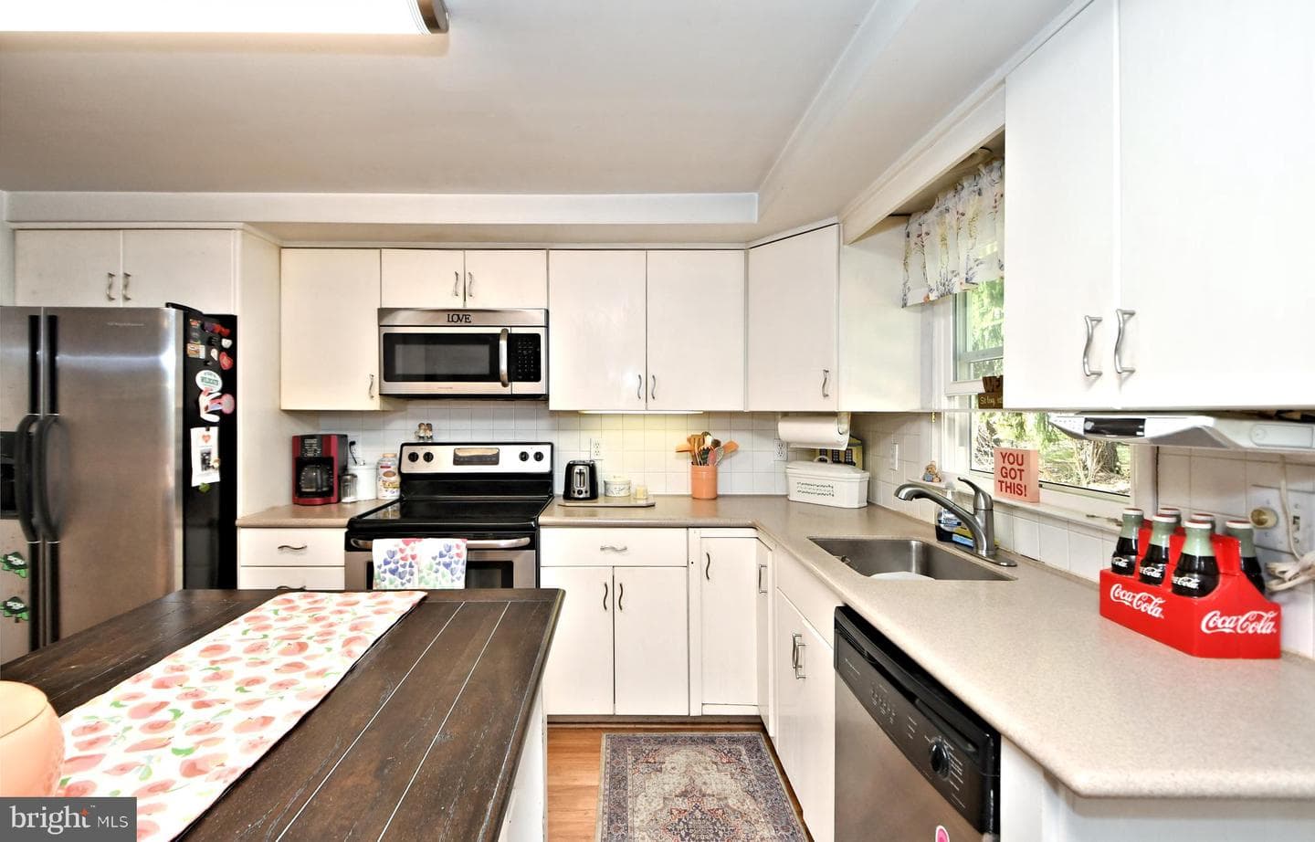 718 Inverness Drive photo 9
