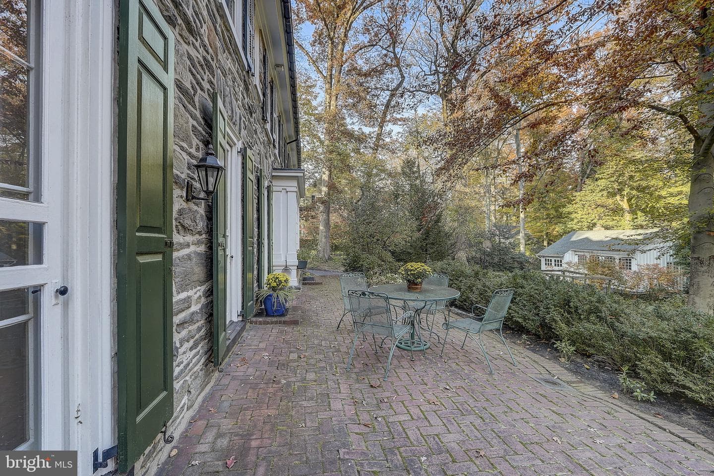 225 Glenn Road photo 19
