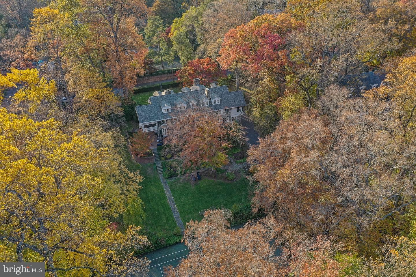 225 Glenn Road photo 78
