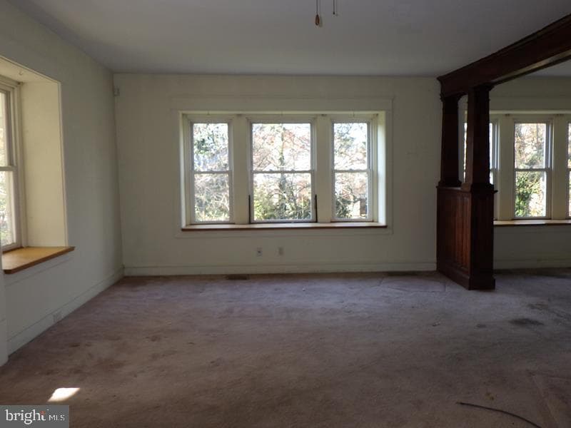 320 Francis Avenue photo 16