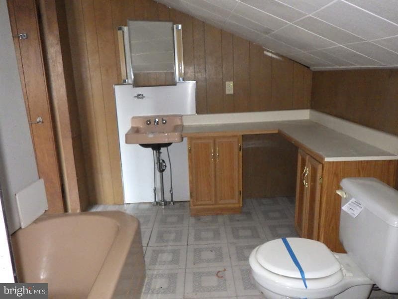 320 Francis Avenue photo 20