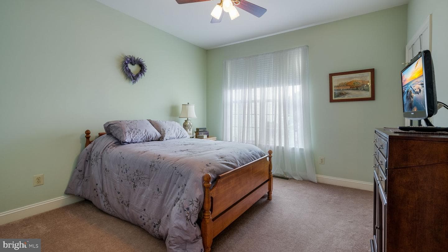 1505 Tarrington Way photo 16