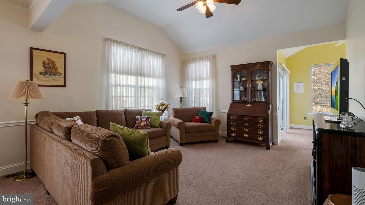 1505 Tarrington Way photo 6