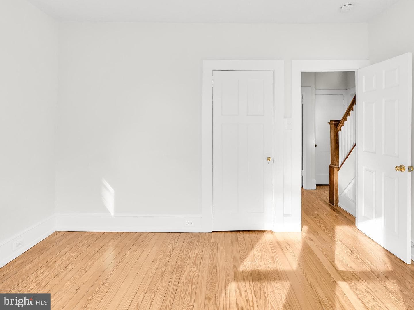 368 Fairview Avenue photo 16